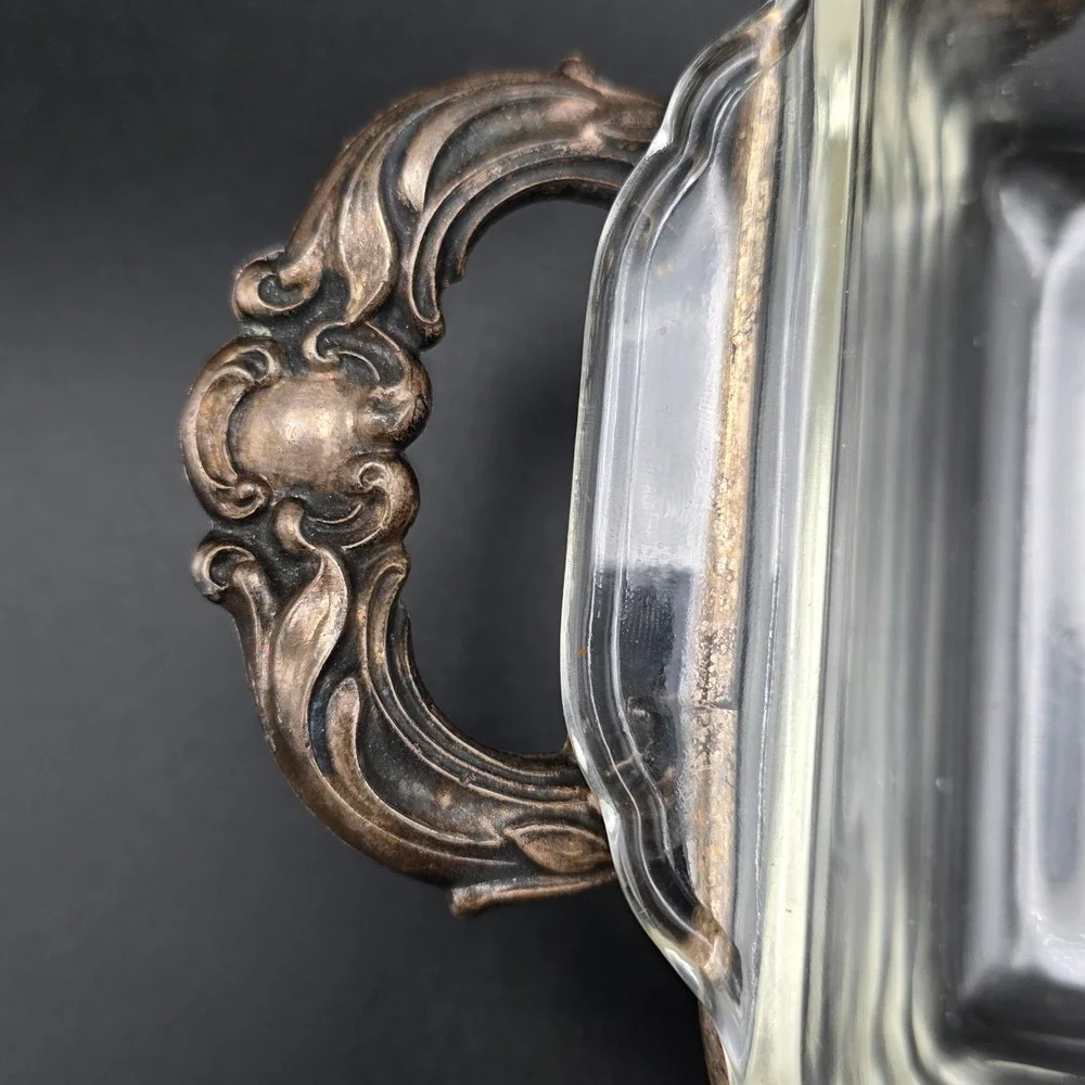 Anchor Hocking Fire King Glass‎ Baking Dish with Ornate Silver Plate Holder 1 Qt